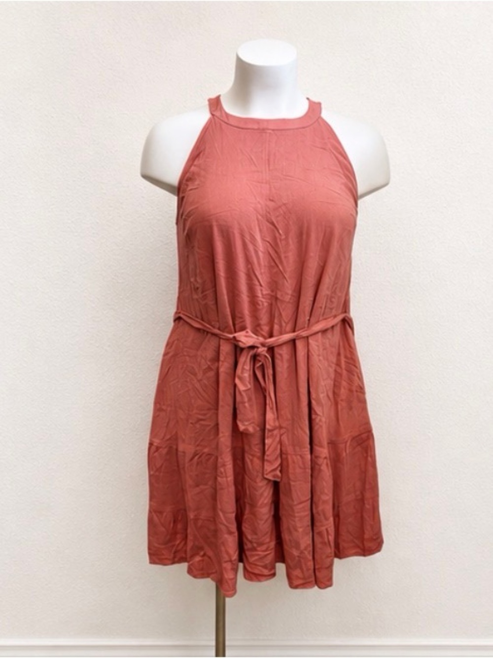 Torrid Coral Halter Dress – Size 2 – NWT